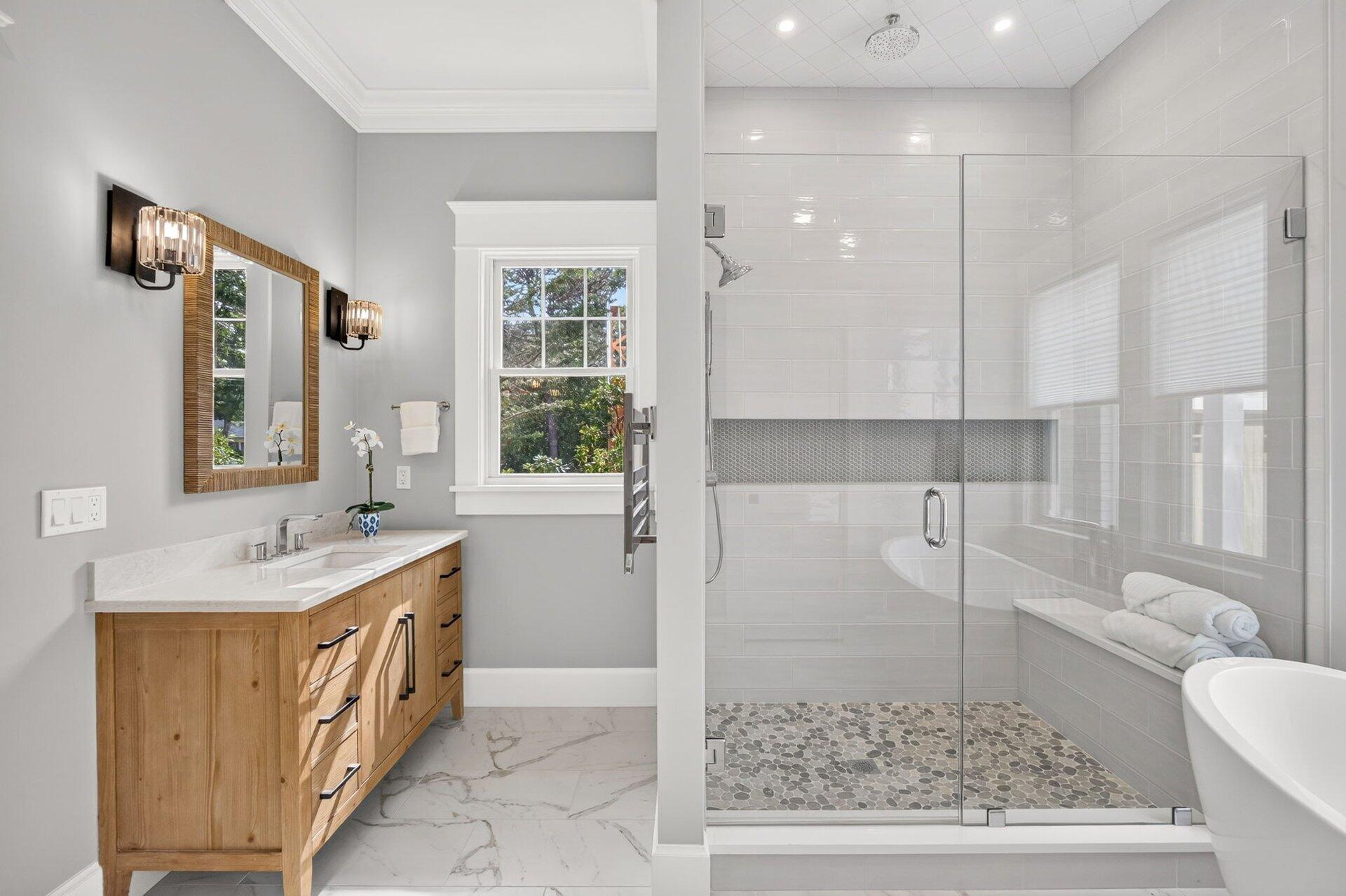 28 Quaker Run Road Mashpee MA 02649