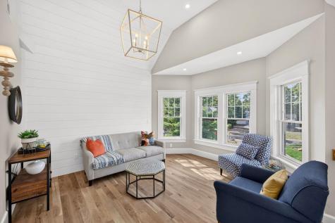 28 Quaker Run Road Mashpee MA 02649