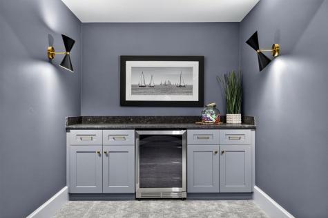 28 Quaker Run Road Mashpee MA 02649