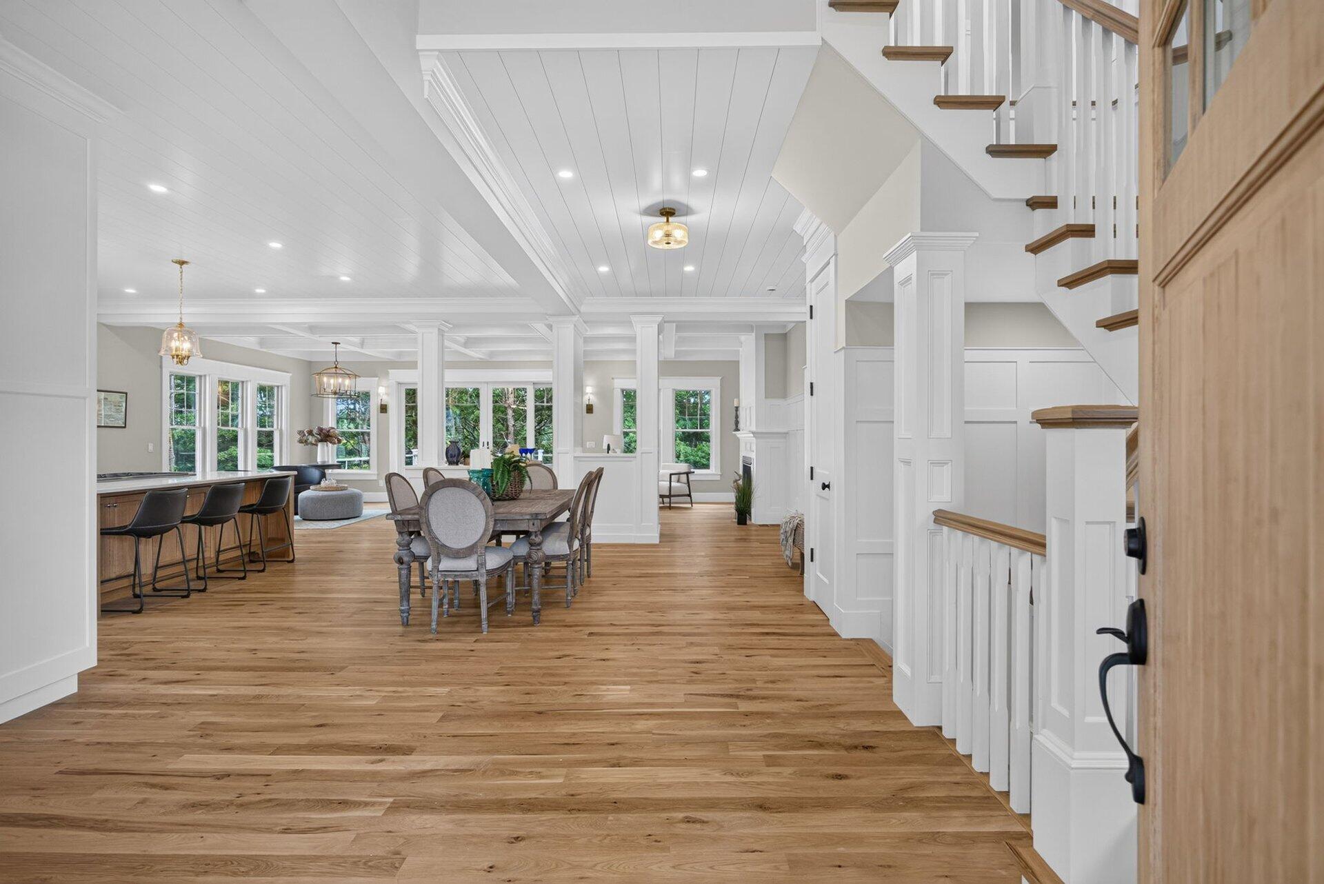 28 Quaker Run Road Mashpee MA 02649