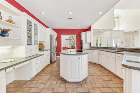 382 Falmouth Woods Road Falmouth MA 02536