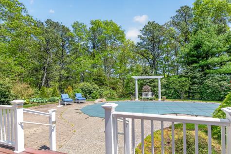 382 Falmouth Woods Road Falmouth MA 02536