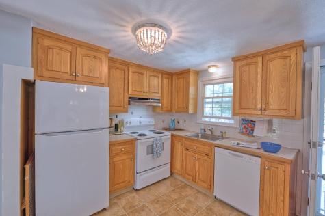 3 Elizabeth Road Pocasset MA 02559