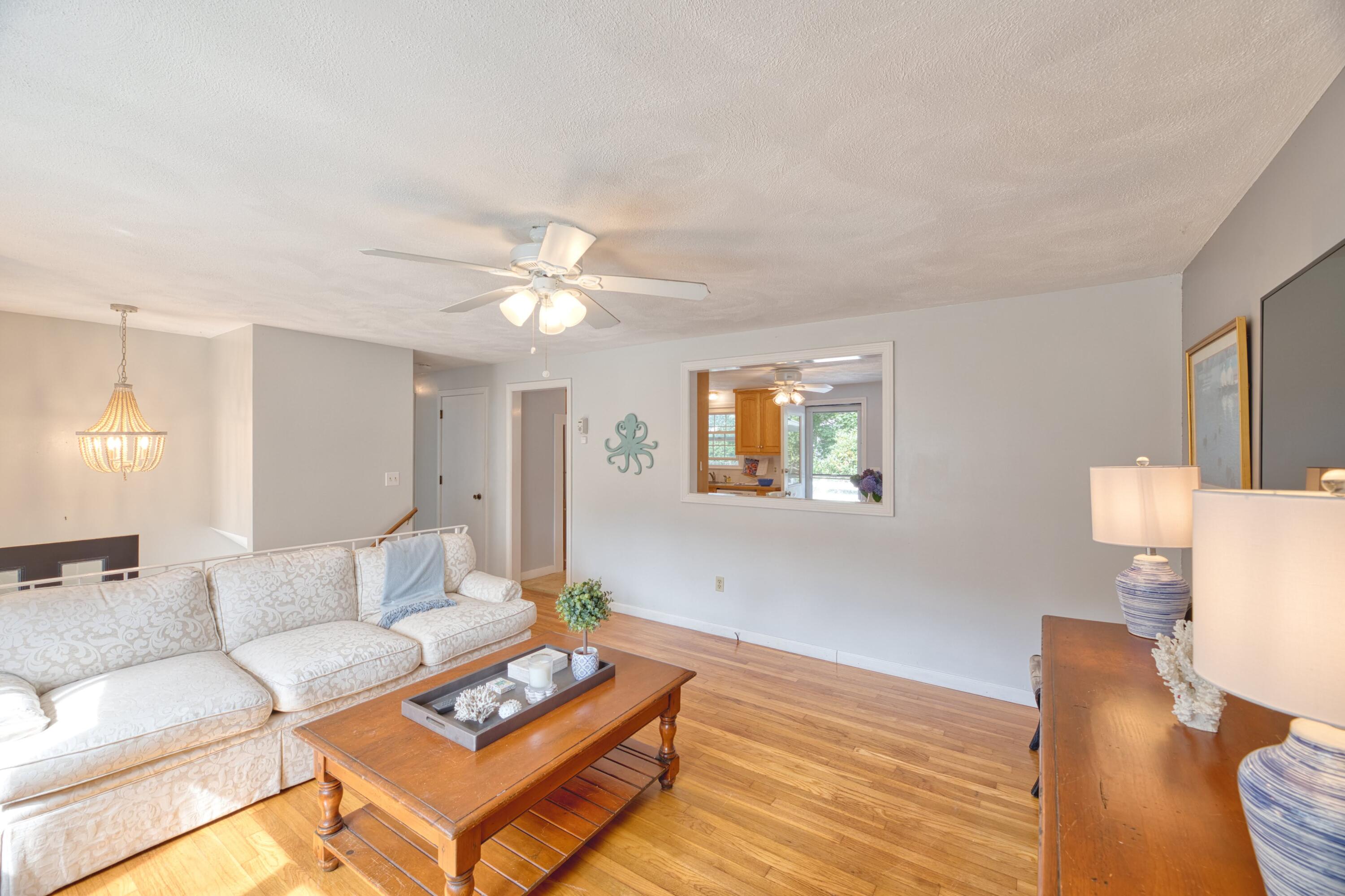 3 Elizabeth Road Pocasset MA 02559