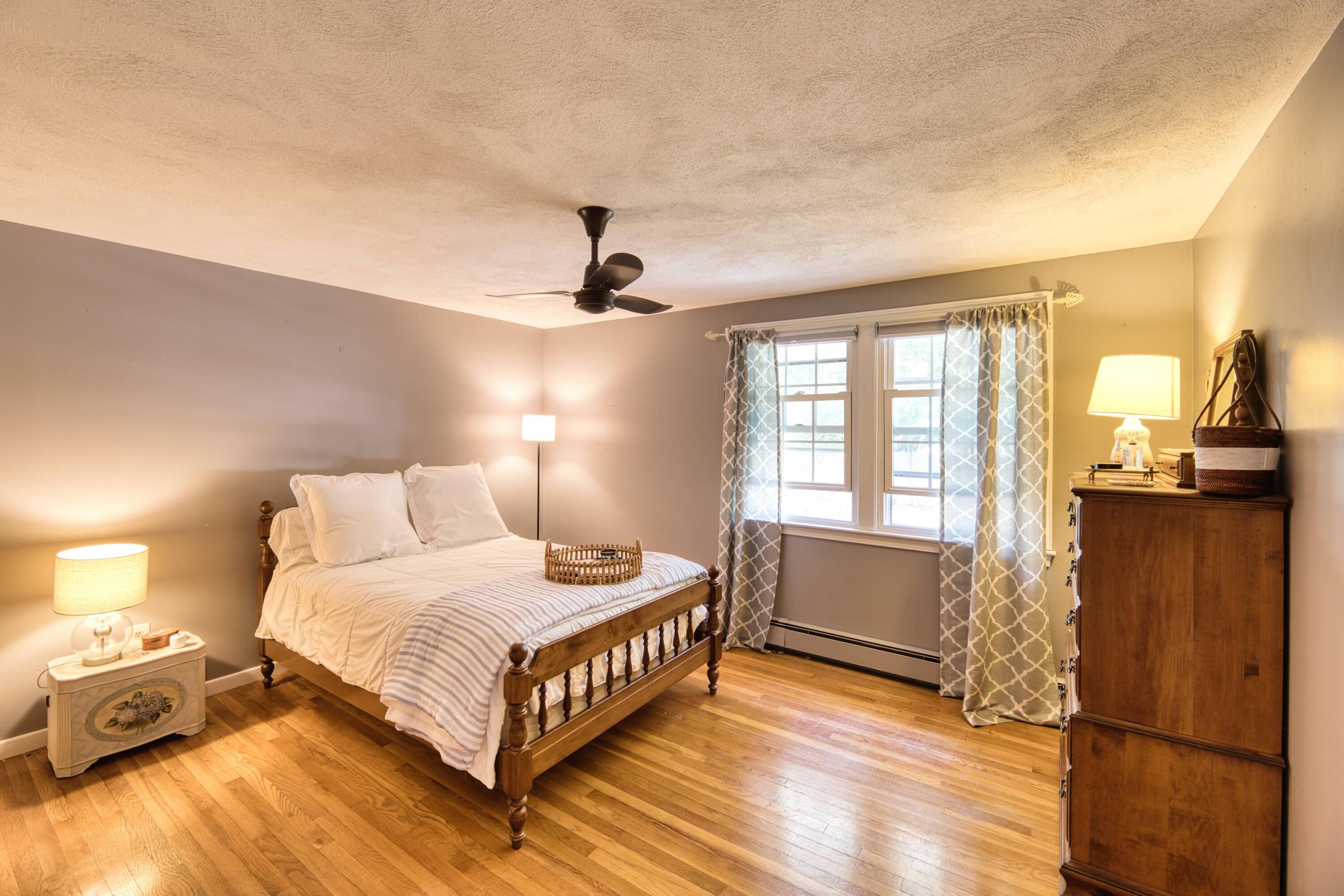 3 Elizabeth Road Pocasset MA 02559