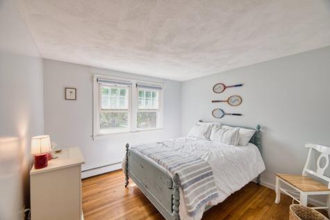 3 Elizabeth Road Pocasset MA 02559