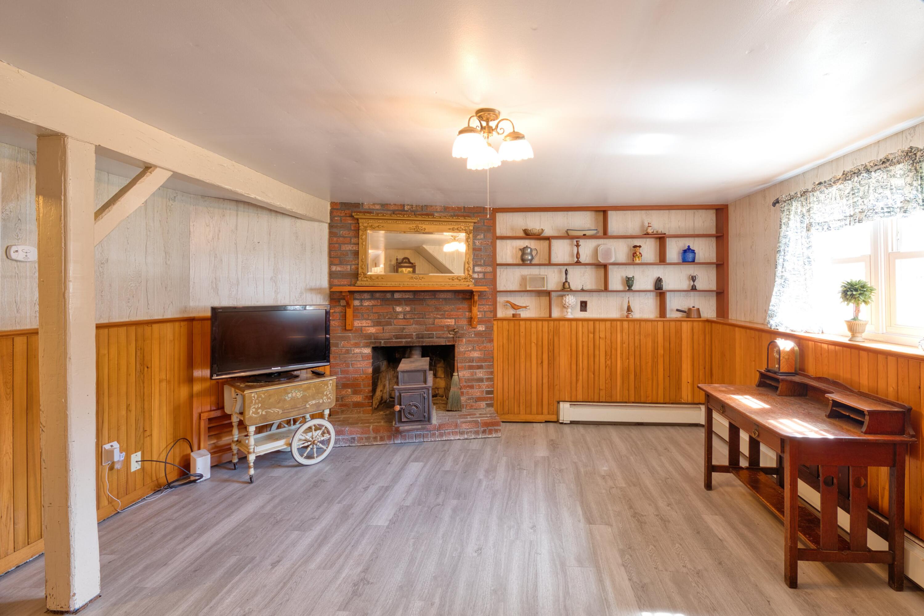 3 Elizabeth Road Pocasset MA 02559