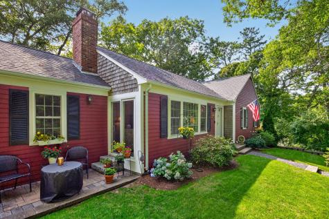 7 Bent Bluff Lane Yarmouth Port MA 02675