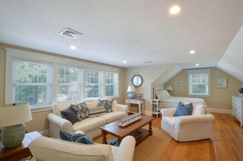 64 Moonpenny Lane Falmouth MA 02536