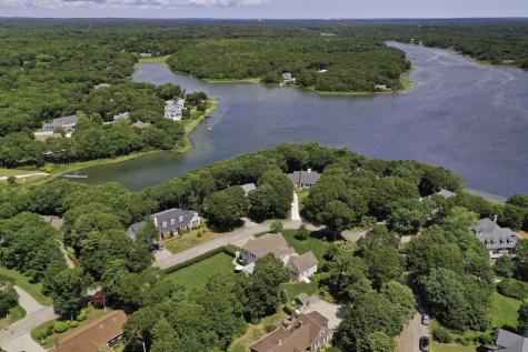 64 Moonpenny Lane Falmouth MA 02536