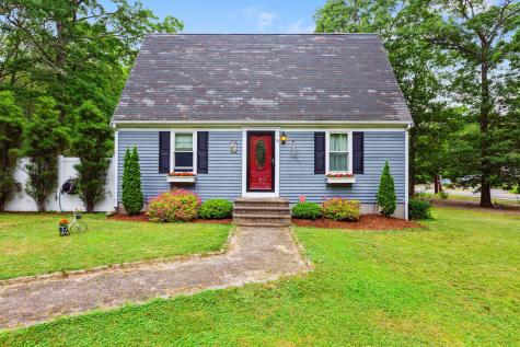 9 Jones Road Mashpee MA 02649