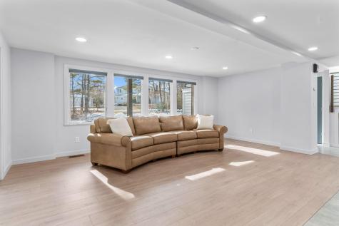 46 Greensward Circle Mashpee MA 02649