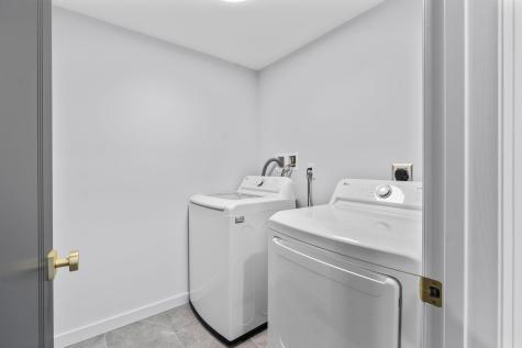 46 Greensward Circle Mashpee MA 02649