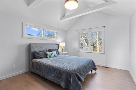 46 Greensward Circle Mashpee MA 02649