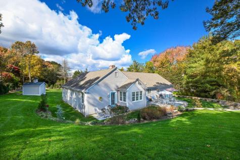 9 Coach Lane Sandwich MA 02563