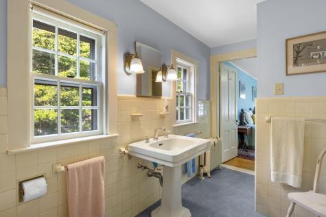 188 Ocean View Avenue Barnstable MA 02635