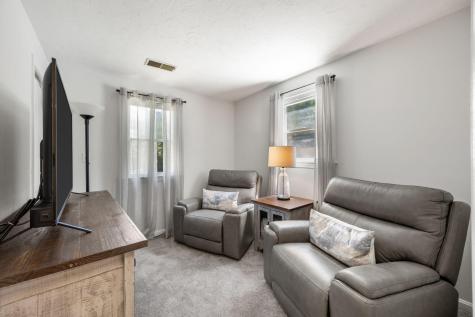 116 Elm Street Halifax MA 02338