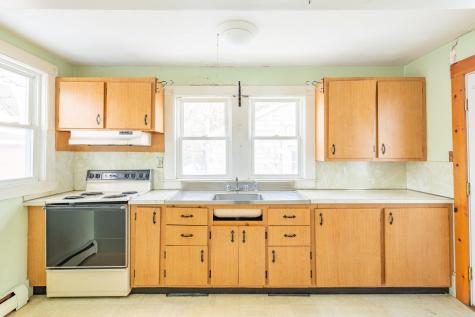 9 Oxbow Road Falmouth MA 02536