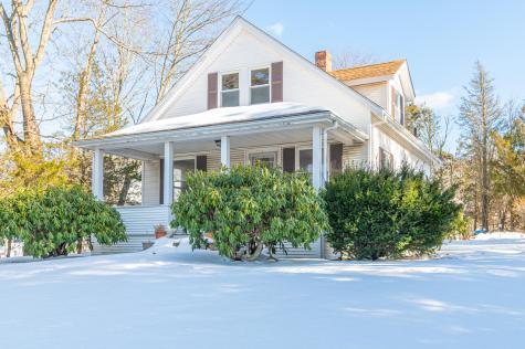 9 Oxbow Road Falmouth MA 02536