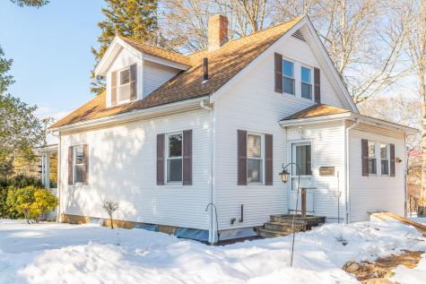 9 Oxbow Road Falmouth MA 02536