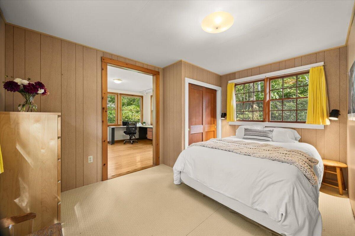 89 F R Lillie Road Woods Hole MA 02543
