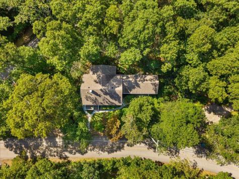 89 F R Lillie Road Woods Hole MA 02543