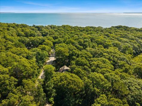 89 F R Lillie Road Woods Hole MA 02543