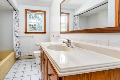 251 Phinneys Lane Barnstable MA 02632
