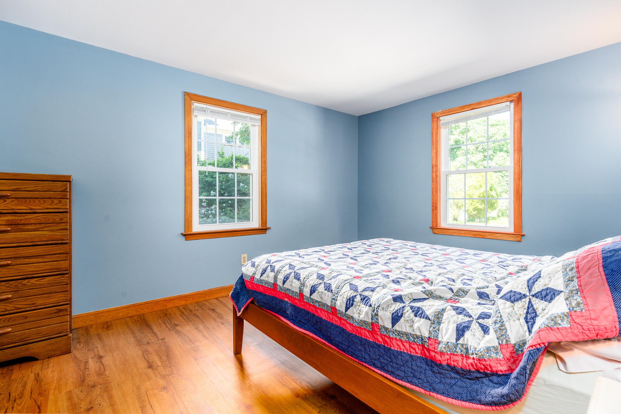 251 Phinneys Lane Centerville MA 02632
