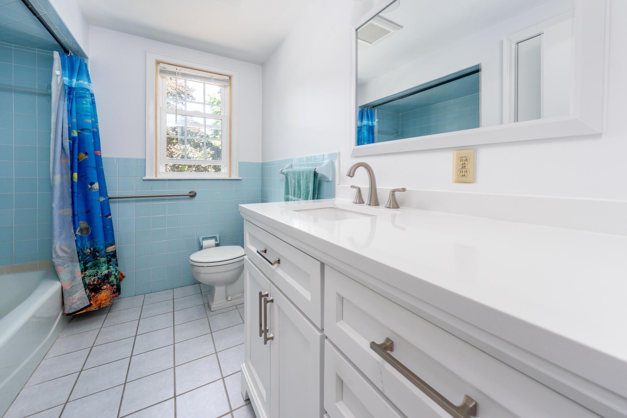 251 Phinneys Lane Centerville MA 02632