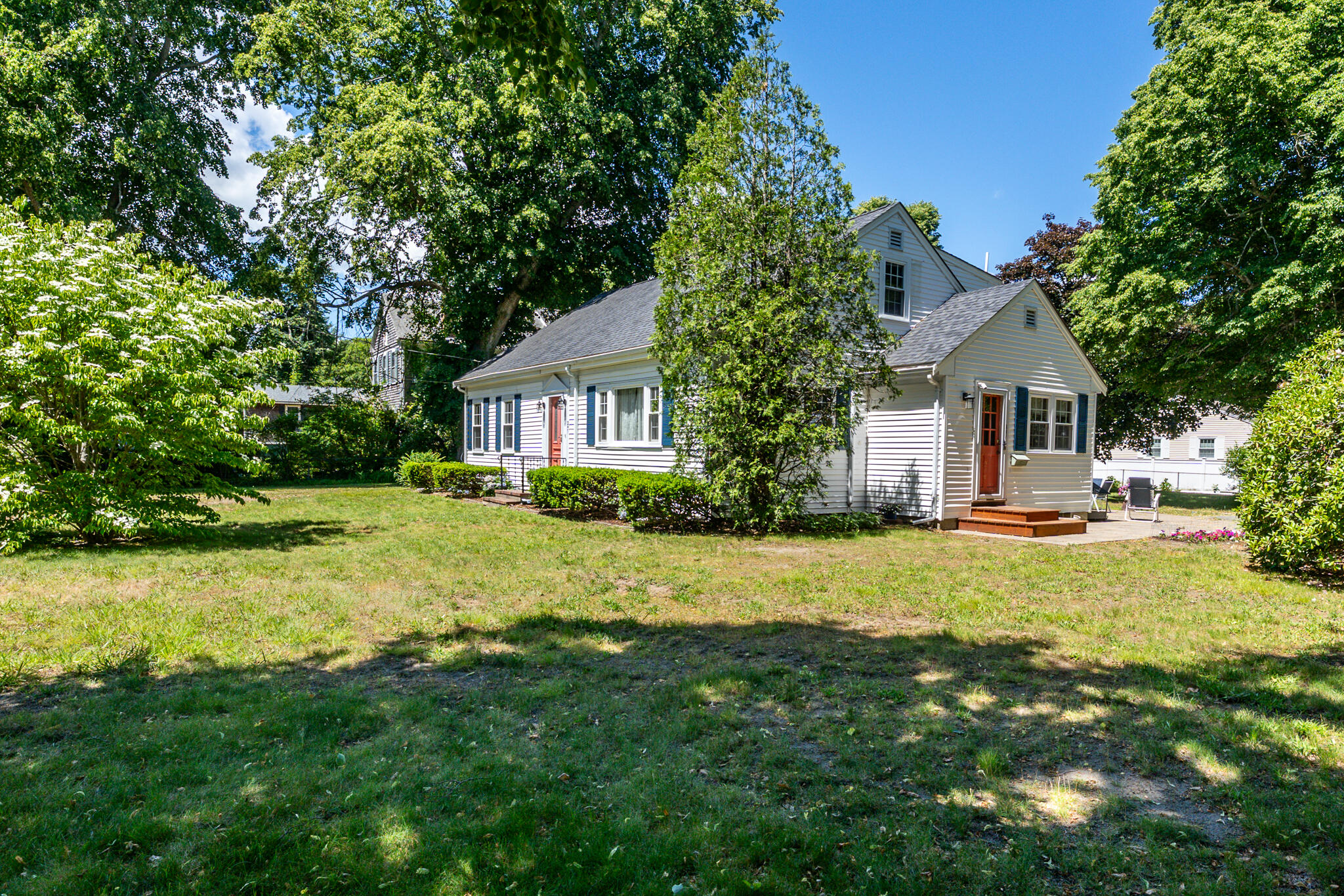 251 Phinneys Lane Centerville MA 02632