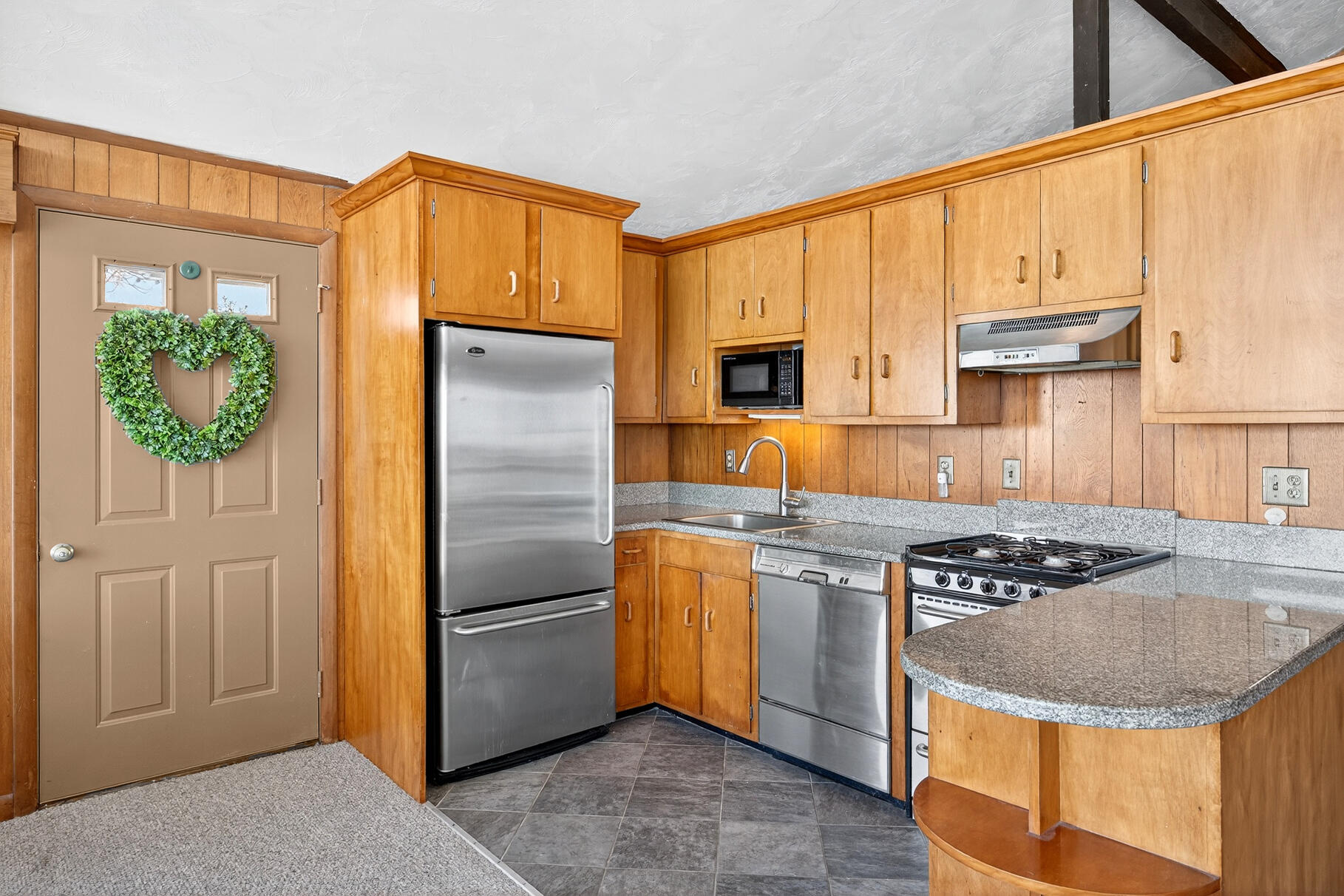 28 Patricia Lane Harwich MA 02646