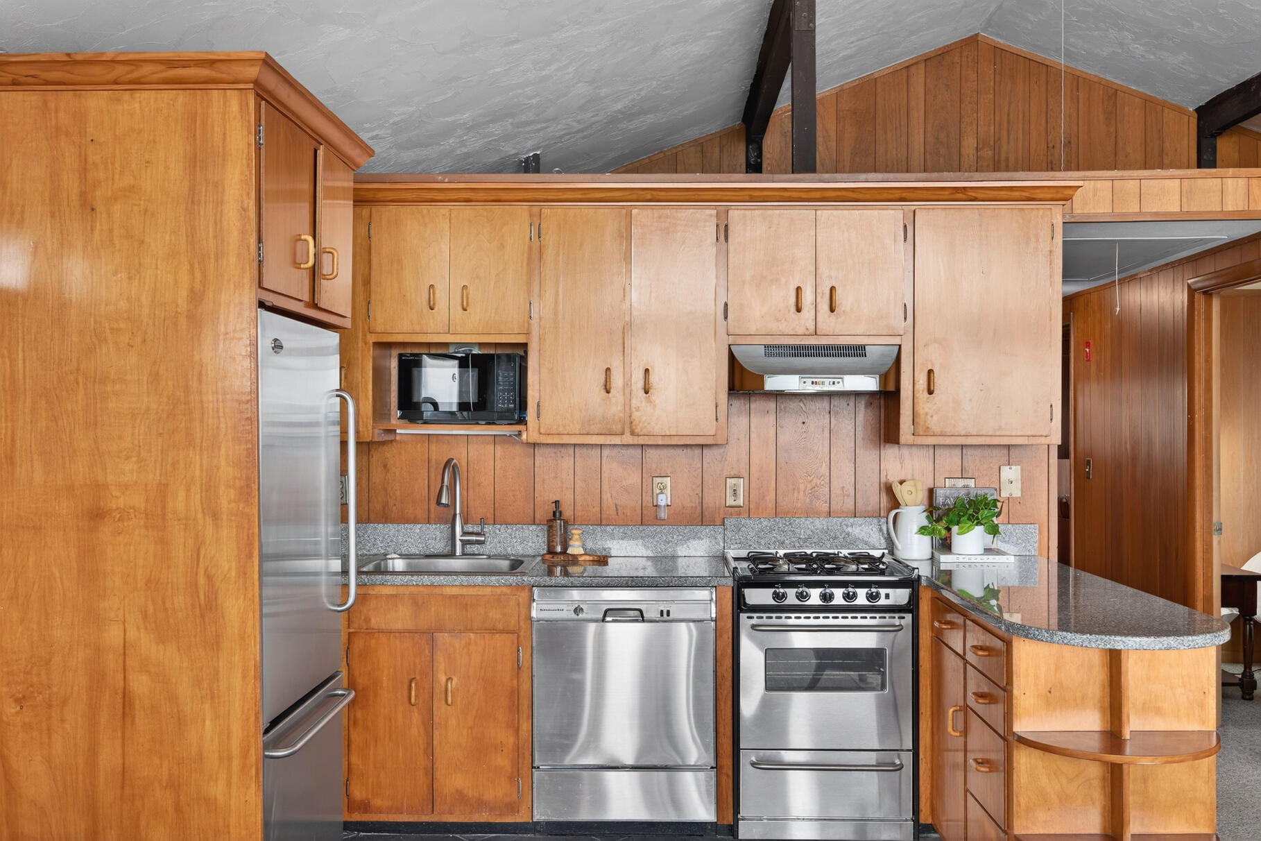 28 Patricia Lane Harwich MA 02646