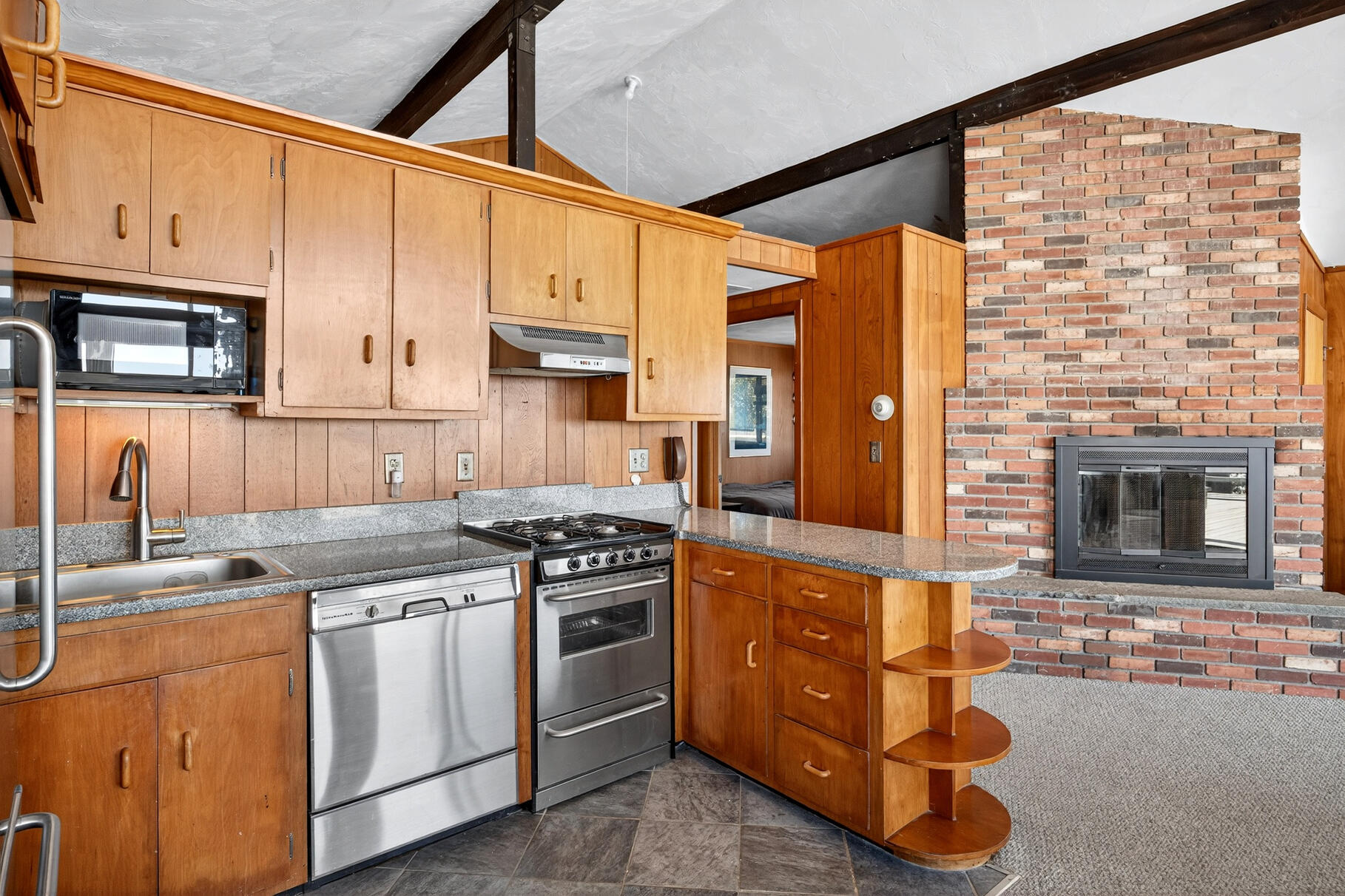 28 Patricia Lane Harwich MA 02646