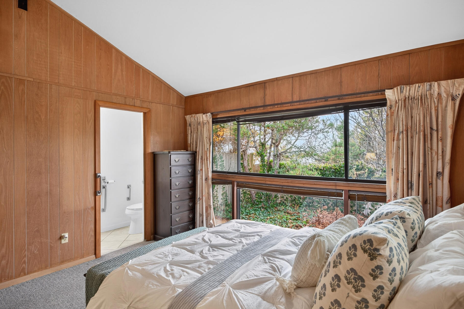 28 Patricia Lane Harwich MA 02646