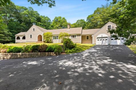63 Two Ponds Road Falmouth MA 02540