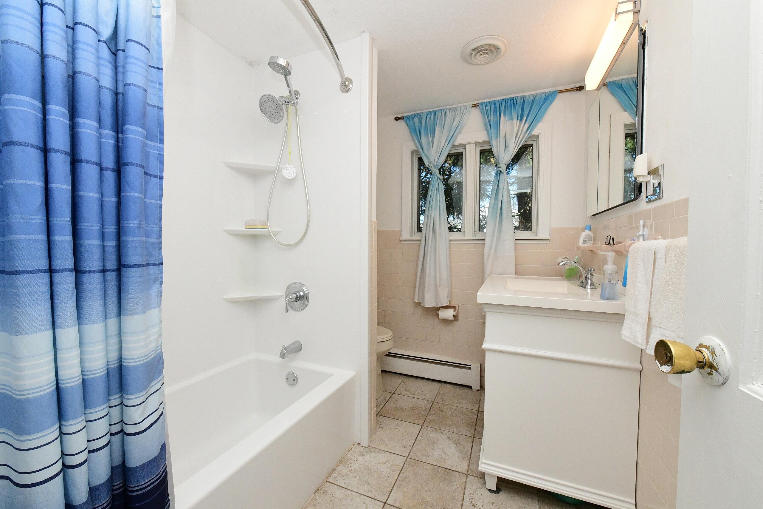 24 Lakewood Road Bourne MA 02562