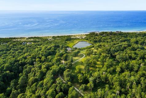 102 Sesuit Neck Road Dennis MA 02638