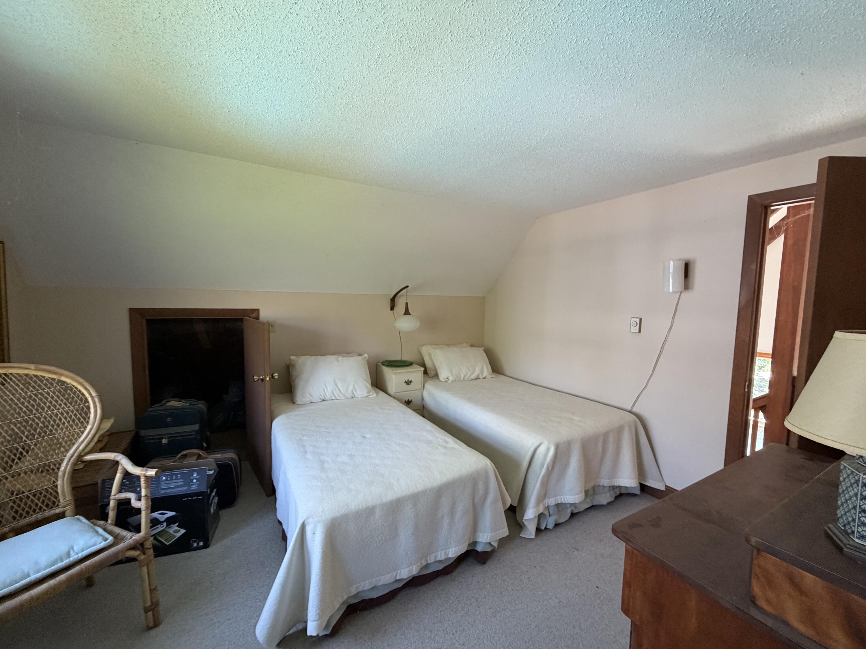 17 Miller Hill Road Provincetown MA 02657