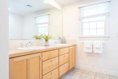 10 Abbey Gate Road Barnstable MA 02635