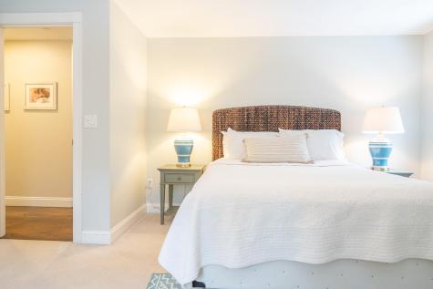 10 Abbey Gate Road Barnstable MA 02635