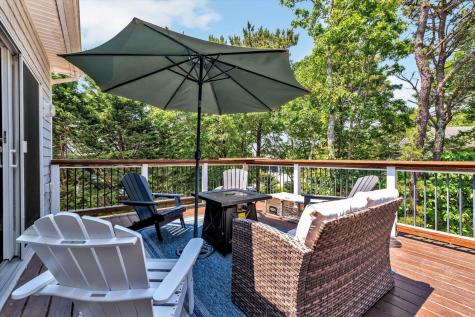 21 Debbie Lane Mashpee MA 02649