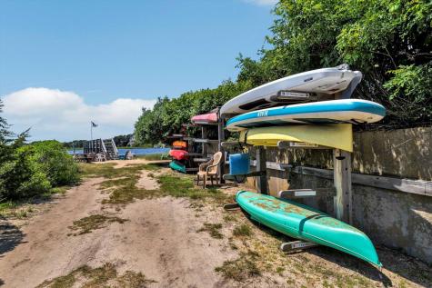 21 Debbie Lane Mashpee MA 02649