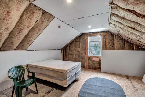 21 Debbie Lane Mashpee MA 02649