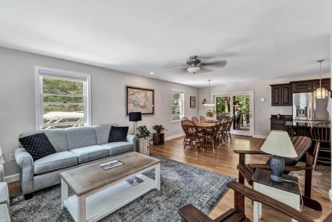 21 Debbie Lane Mashpee MA 02649