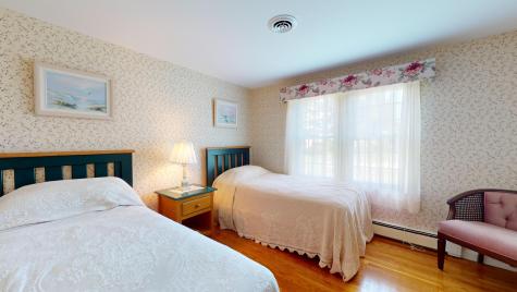 10 Brae Burn Lane Yarmouth MA 02664