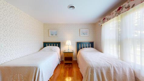10 Brae Burn Lane Yarmouth MA 02664
