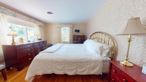 10 Brae Burn Lane Yarmouth MA 02664