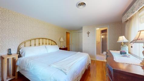 10 Brae Burn Lane Yarmouth MA 02664