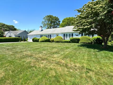 10 Brae Burn Lane Yarmouth MA 02664